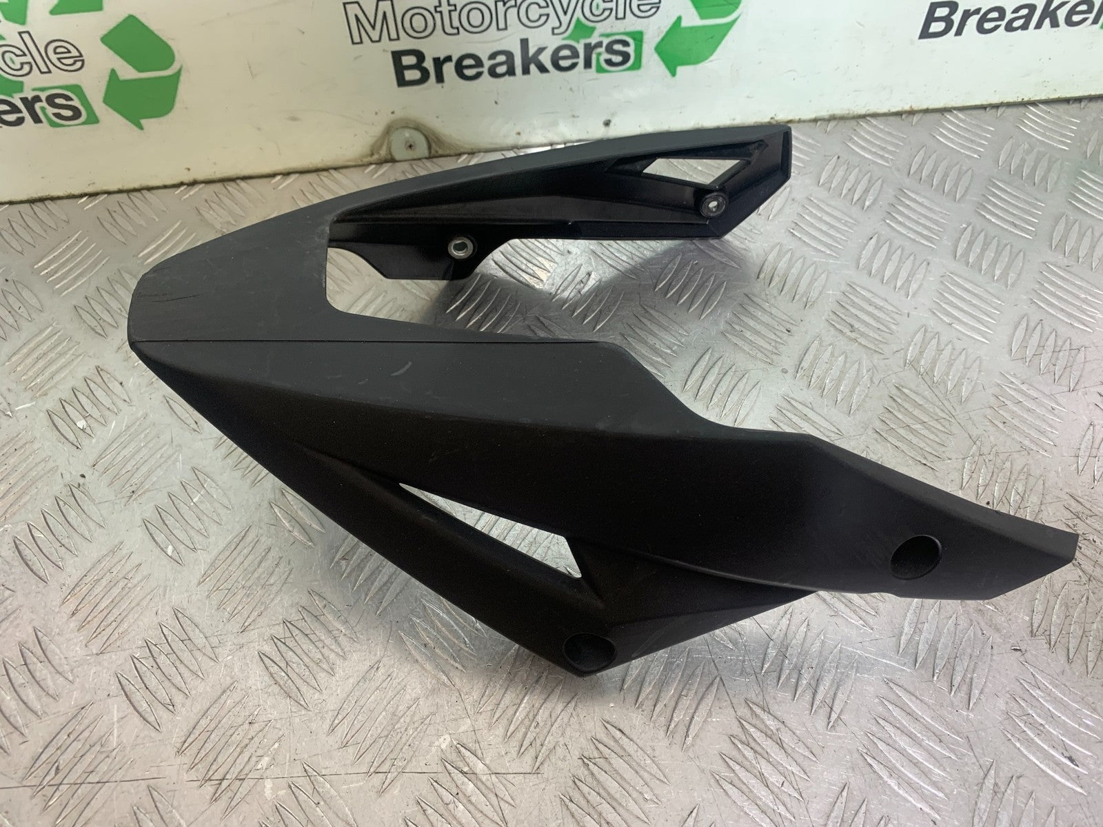 KAWASAKI ER6 N BELLY PAN  YEAR 2012-2017 (CMB1324)