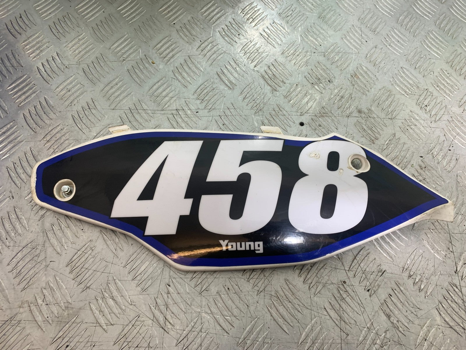 KAWASAKI KXF450 KXF 450 RIGHT SEAT PANEL  YEAR 2013 CMB1217)