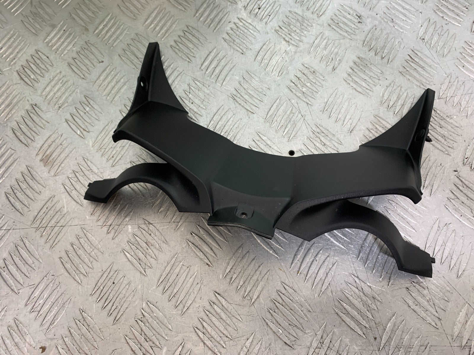 HONDA CBR1000 RR  LOWER FAIRING INFILL YEAR  2008-2011 (CMB1330)