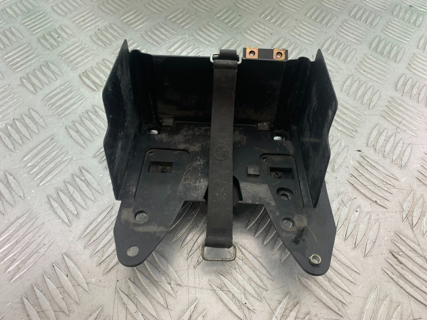 YAMAHA YZF R1 4C8 BATTERY BOX  YEAR 2007-2008 (CMB1237)