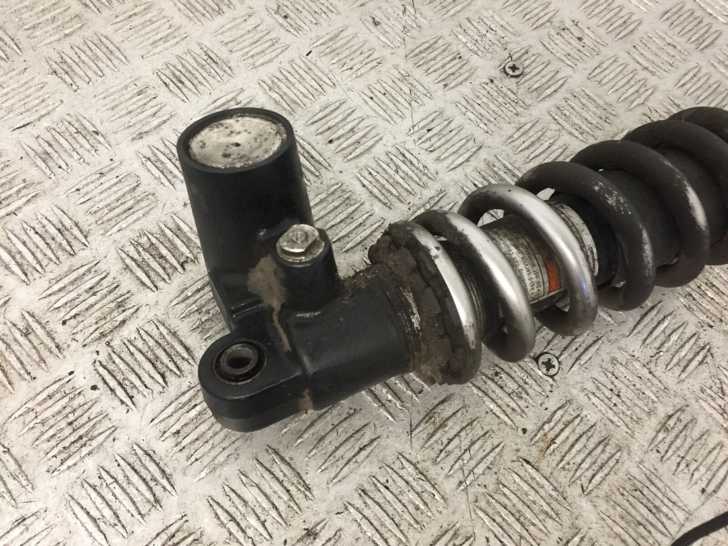 KAWASAKI ZZR1400 ZZR 1400 REAR SHOCK  YEAR 2007-11(STOCK 893)