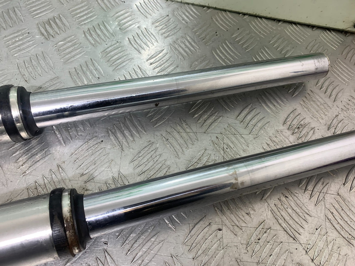 HONDA VT750 SHADOW FORKS  YEAR 2003-2004 (CMB1265)