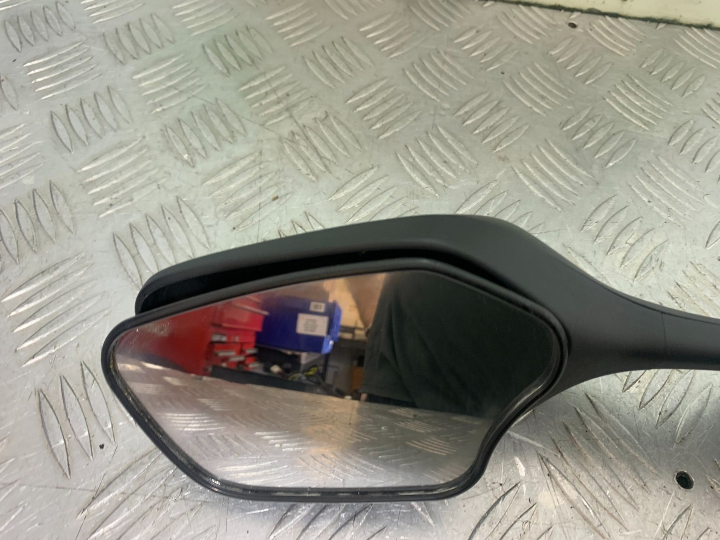 HONDA CBR1000 rr FIREBLADE LEFT MIRROR YEAR 2012-2016 (CMB1198)