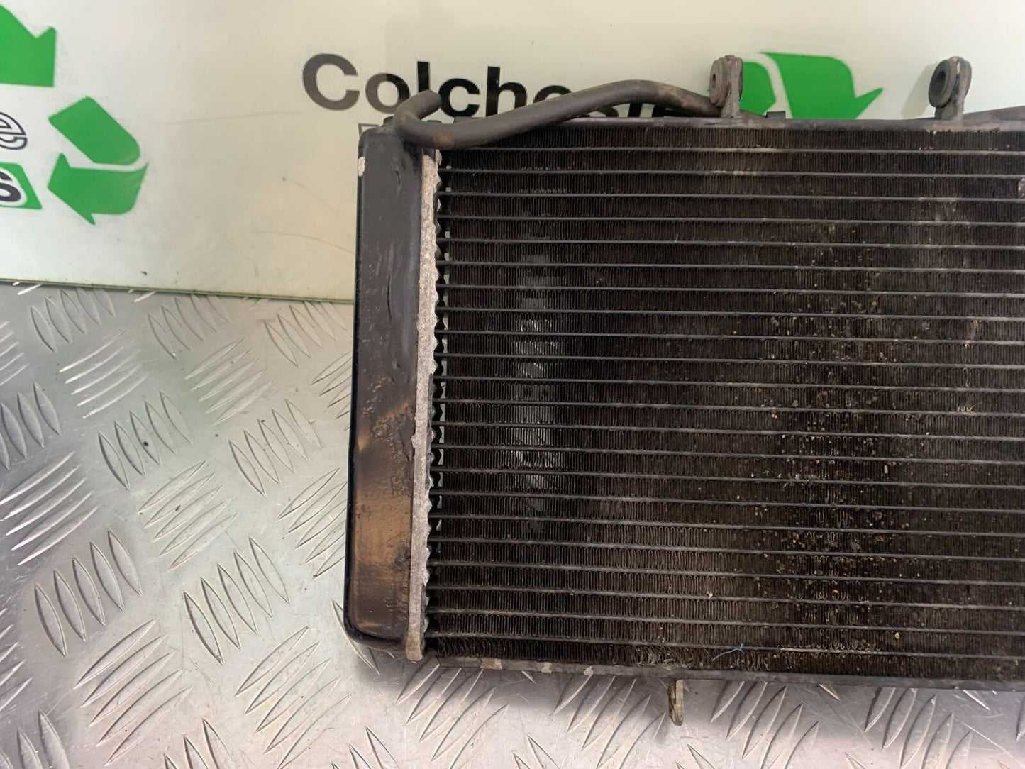 TRIUMPH TIGER 800 XC RADIATOR  YEAR 2011-2014 (CMB1022)