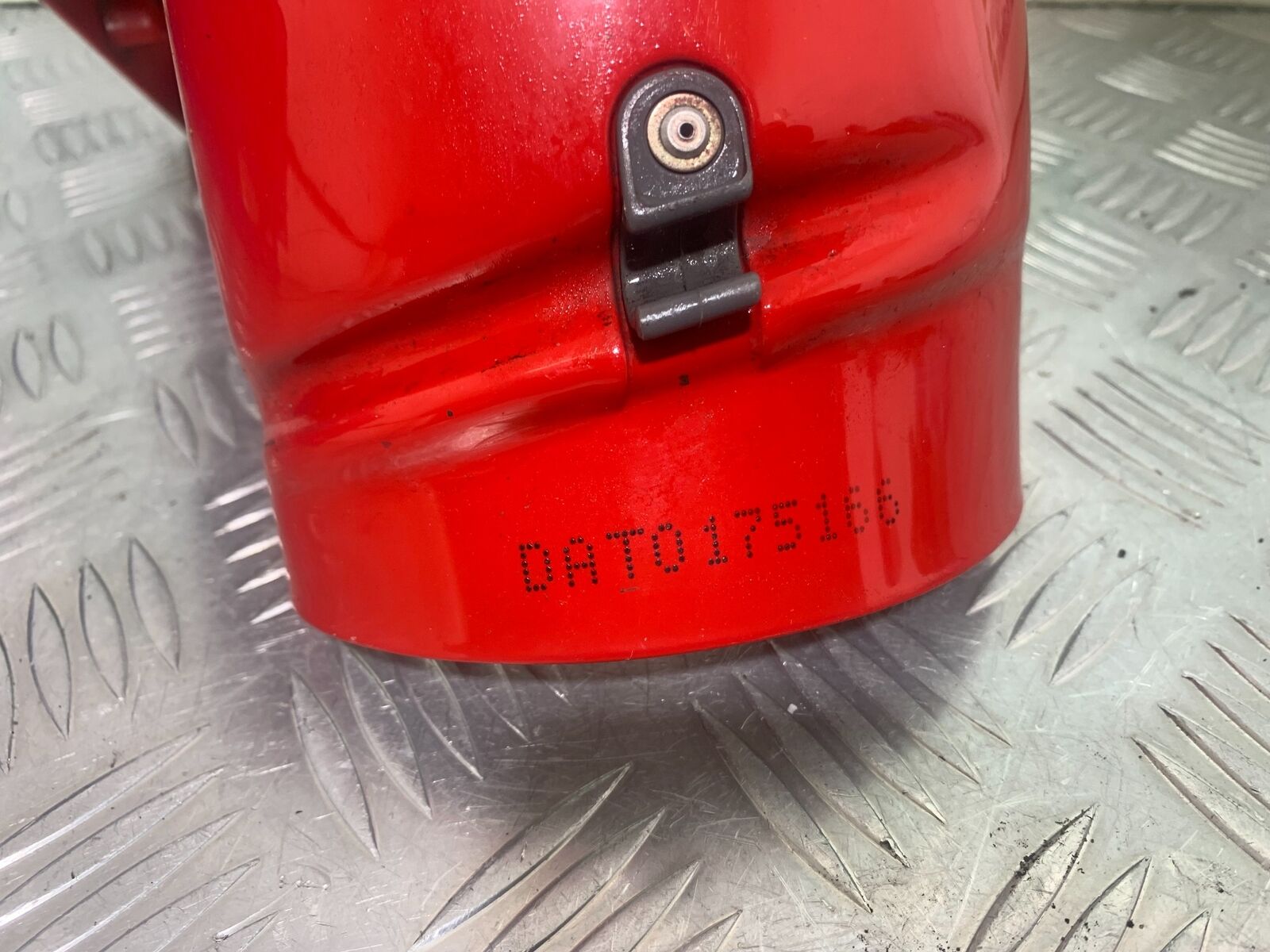 DUCATI 748 FRONT MUDGUARD YEAR 1997