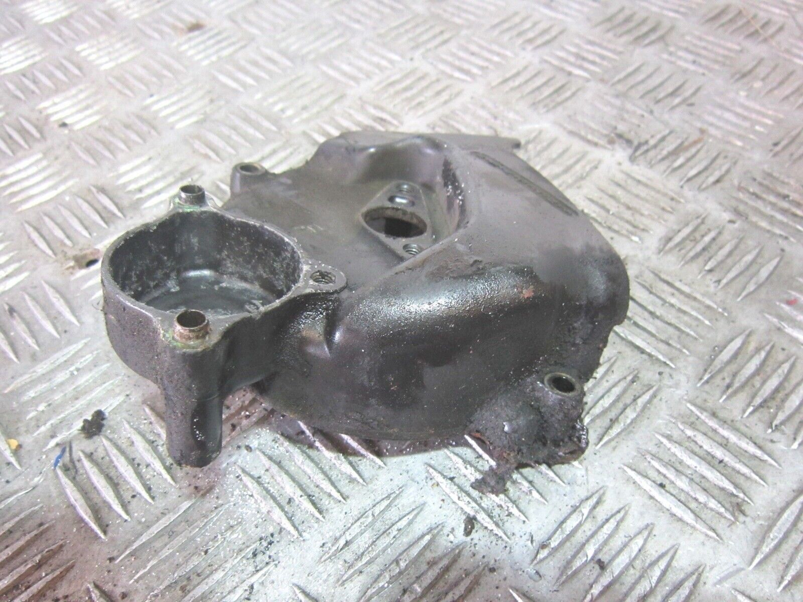 HONDA VFR800 VFR 800 PRE VTEC SPROCKET COVER  YEAR 1998
