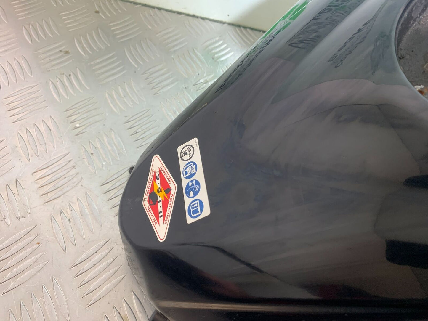 HONDA VFR1200 VFR 1200 FA PETROL TANK  YEAR 2010-11 CMB1088)