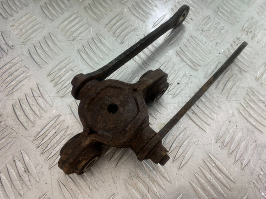 SUZUKI GS500 GS 500 REAR SHOCK LINKAGE  YEAR 2001-2008 (CMB1254)