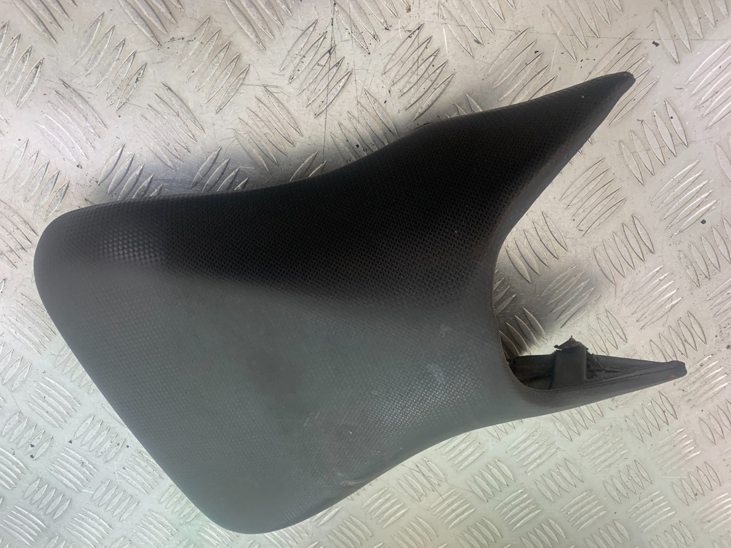 RIEJU 125 RS2 FRONT SEAT  YEAR 2007 (CMB1142)