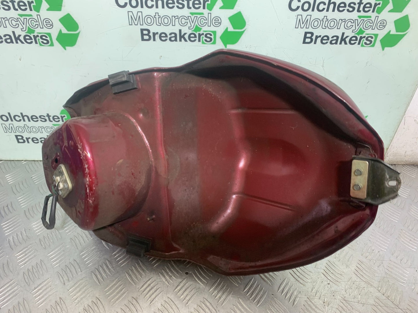 YAMAHA XJ900 XJ 900 DIVERSION PETROL TANK YEAR 1994-2002(CMB1292)