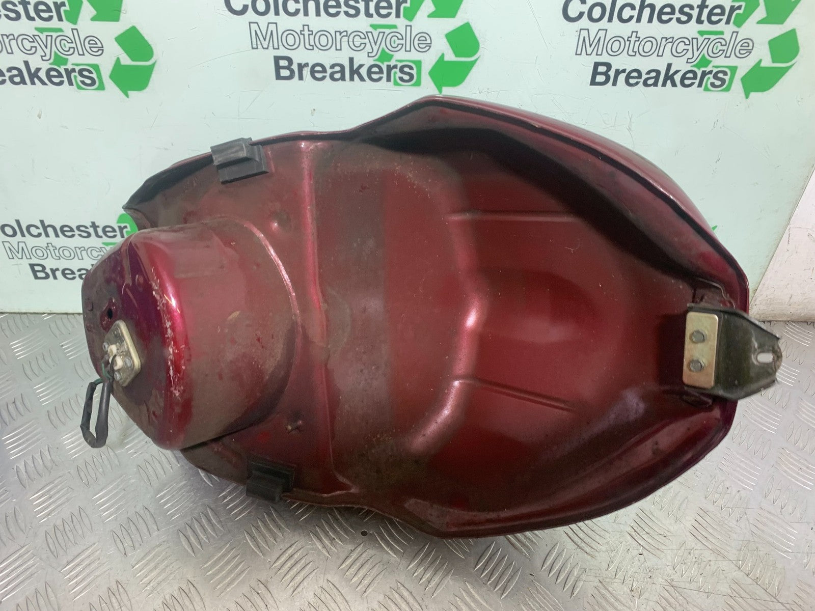 YAMAHA XJ900 XJ 900 DIVERSION PETROL TANK YEAR 1994-2002(CMB1292)