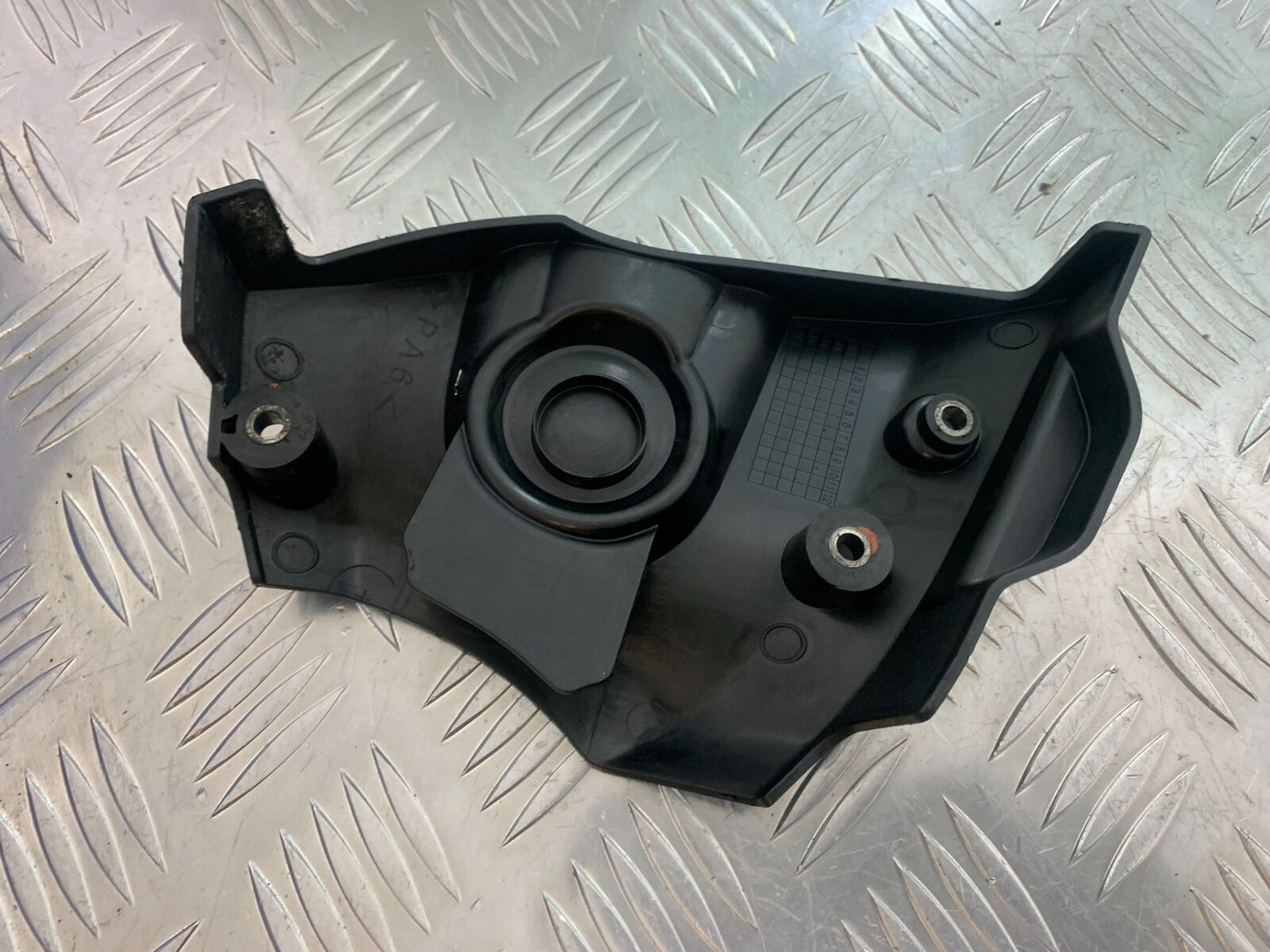 YAMAHA MT07 MT-07 SPROCKET COVER YEAR 2014 (STOCK 995)