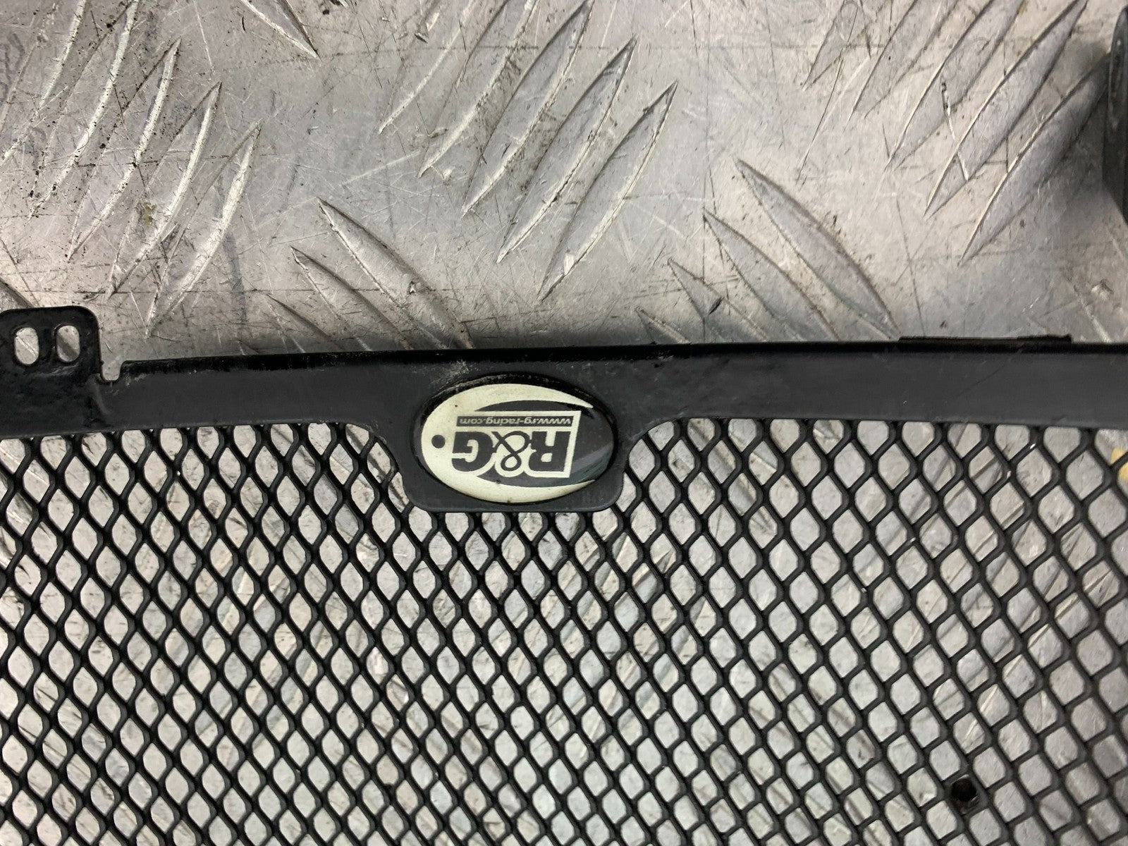 MV AGUSTA 675 F3 R&G RADIATOR GRILL  YEAR 2012-2016 (CMB1302)