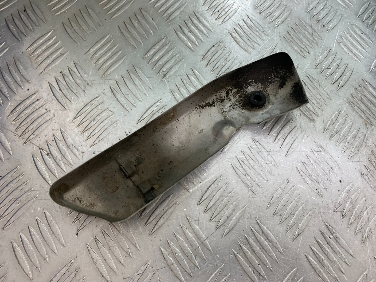 TRIUMPH 1050 SPRINT ST EXHAUST SHIELD  2003-2011 (CMB1285)
