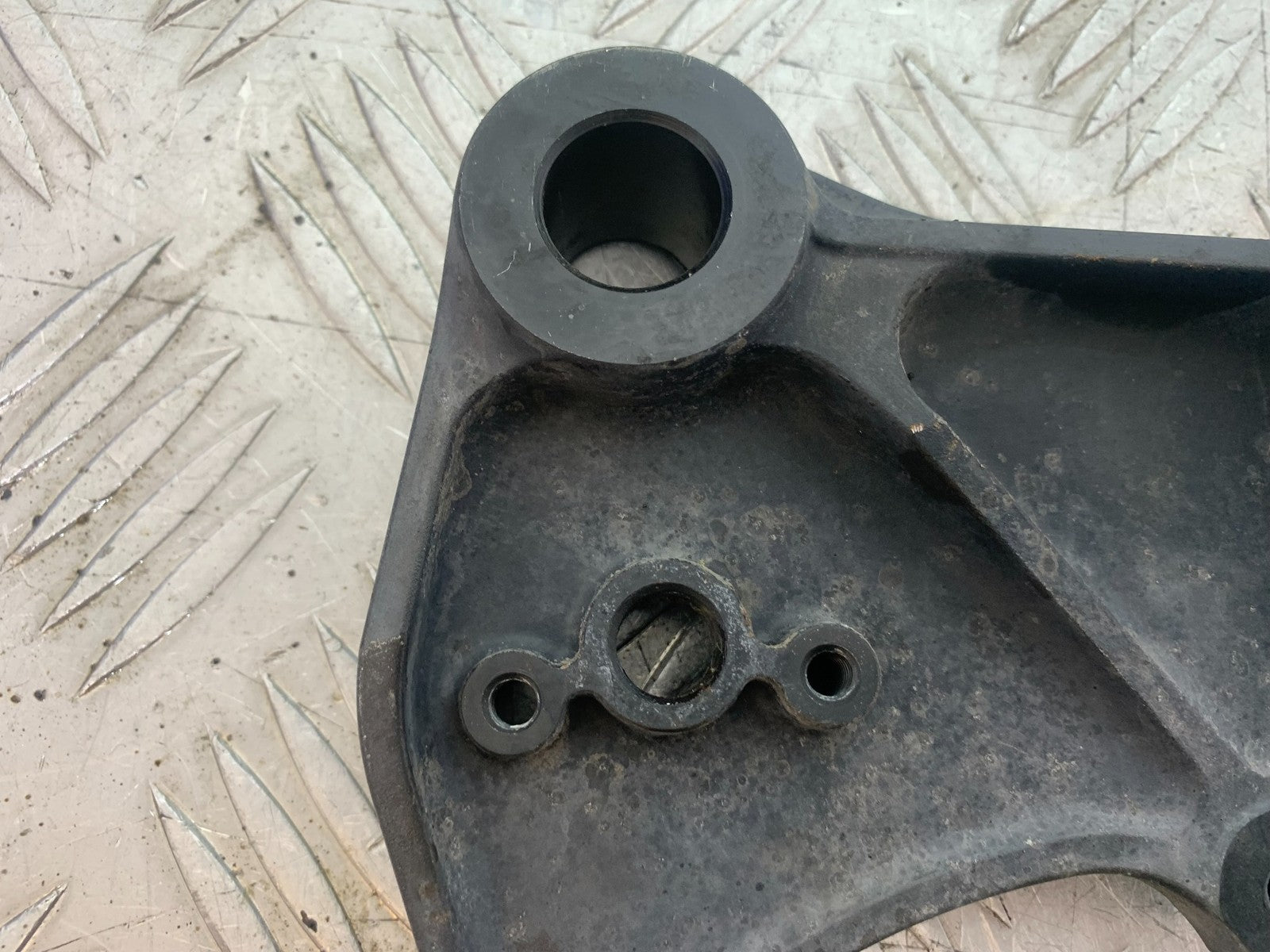 KAWASAKI GTR1400 GTR 1400 REAR CALIPER BRACKET  YEAR 2007-2009 (CMB1174)