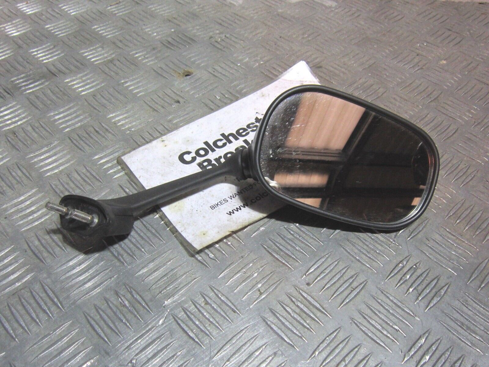 YAMAHA R6 RIGHT MIRROR YEAR 2011