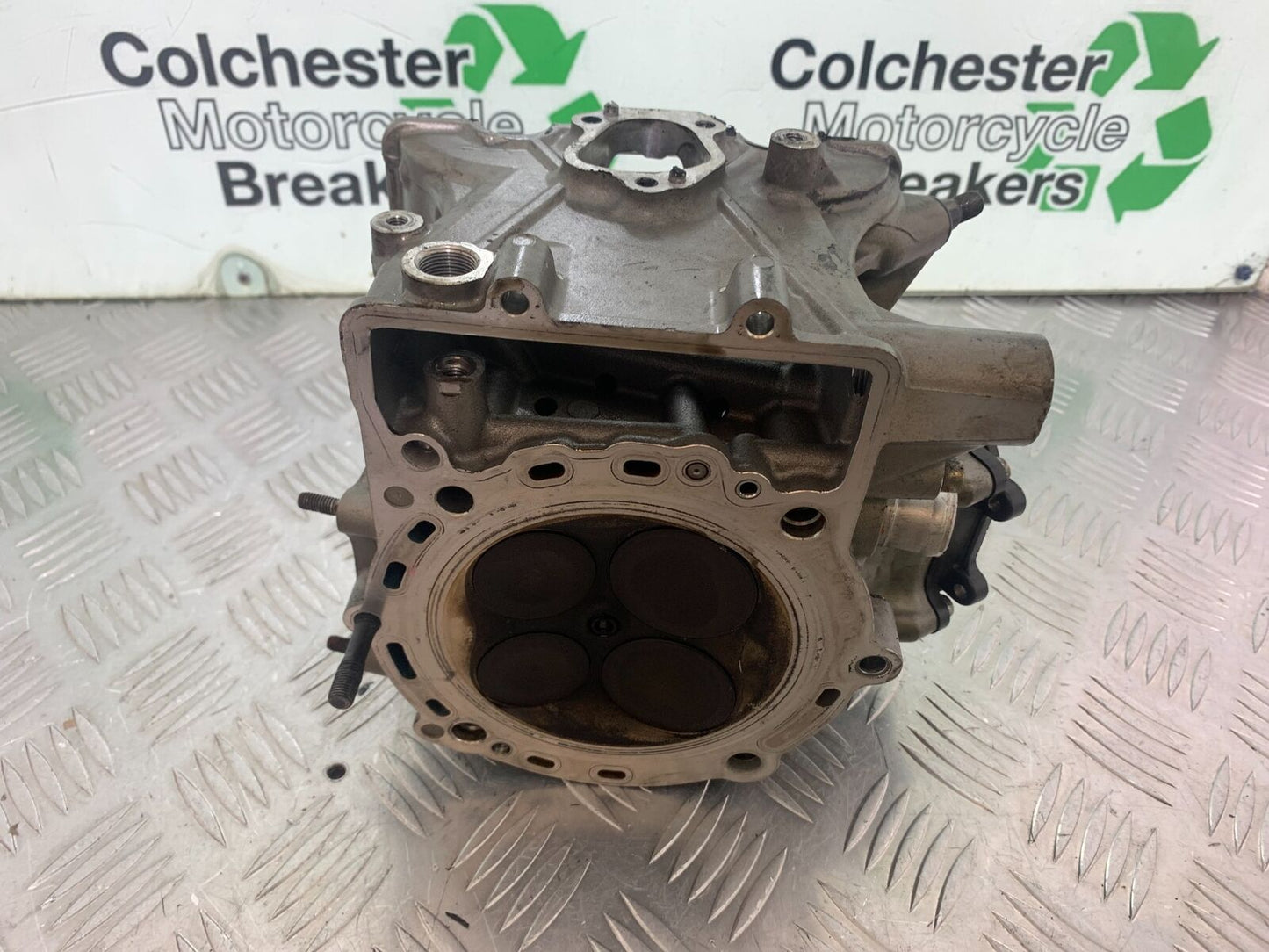 DUCATI 1199 PANIGALE FRONT CYLINDER HEAD AND CAMS  YEAR 2012-2014 (CMB1047)