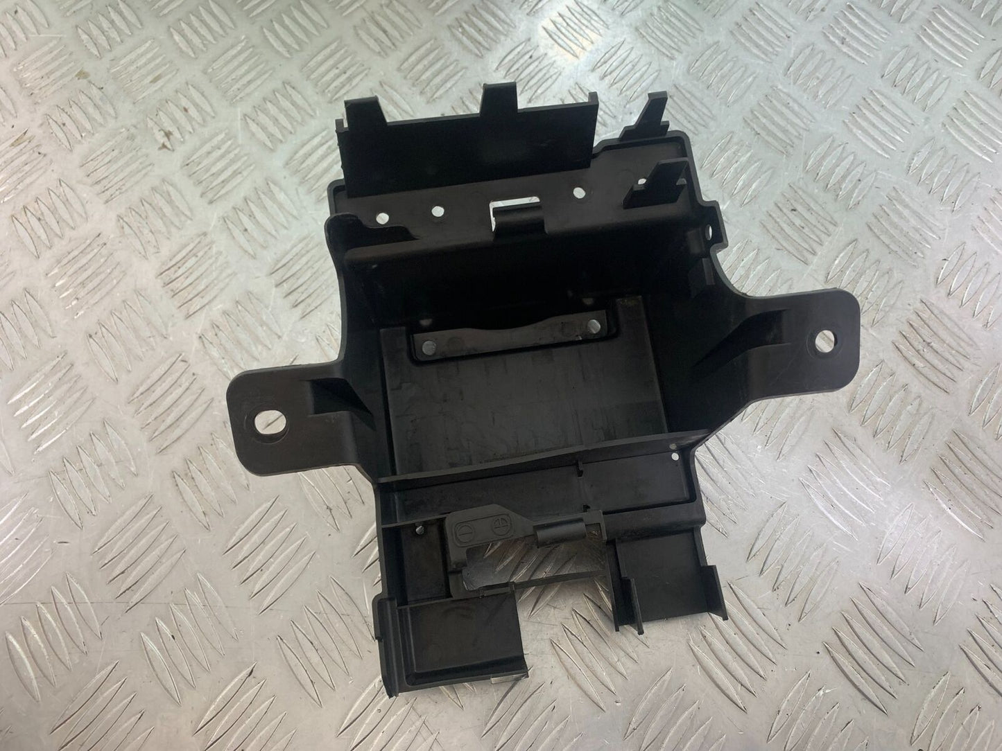 SUZUKI DL 650 V-STROM BATTERY BOX  YEAR 2020 (CMB1117)