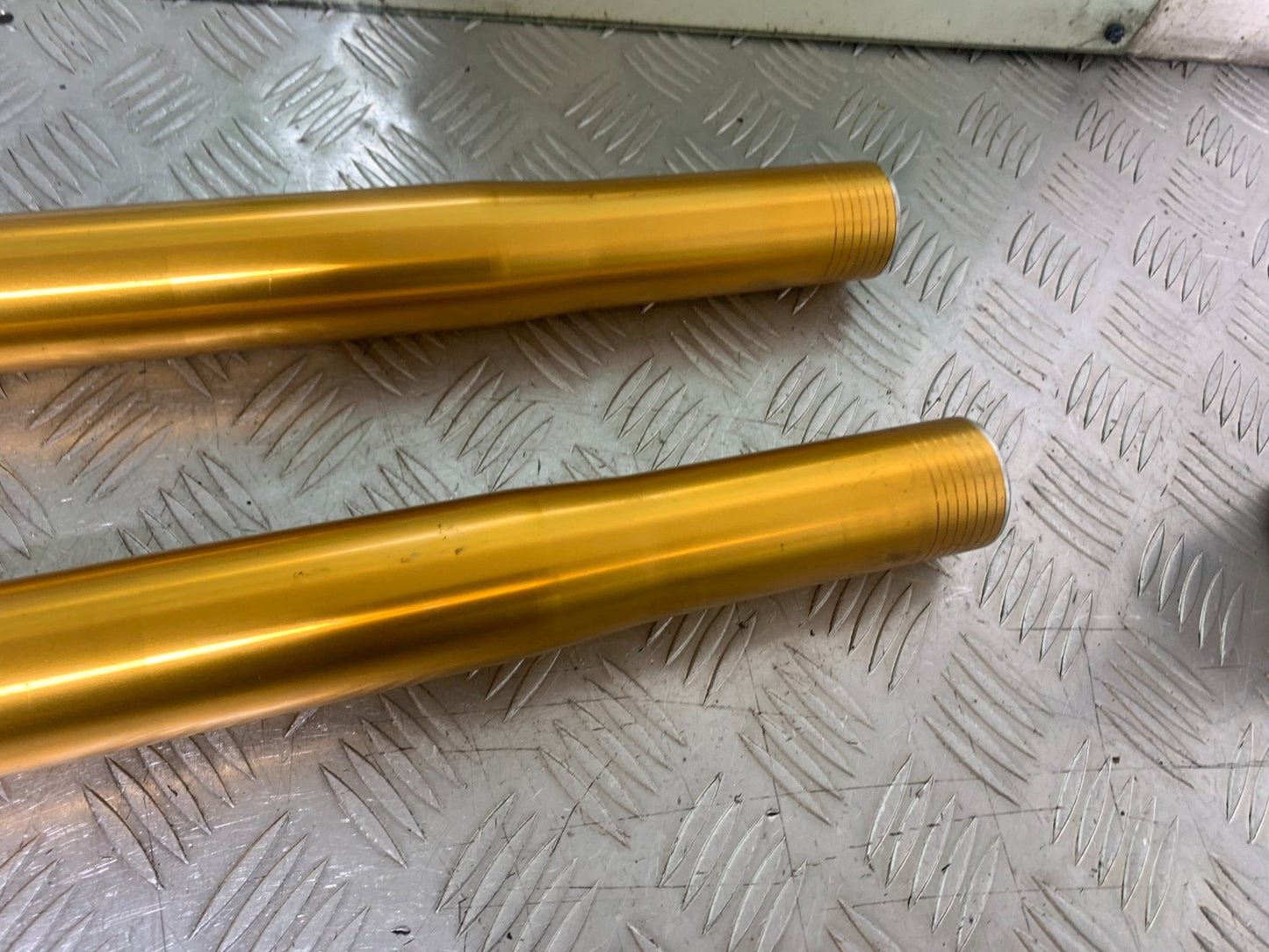 APRILIA RSV4 FACTORY OHLINS FORKS  YEAR 2009-2012 (CMB1224)