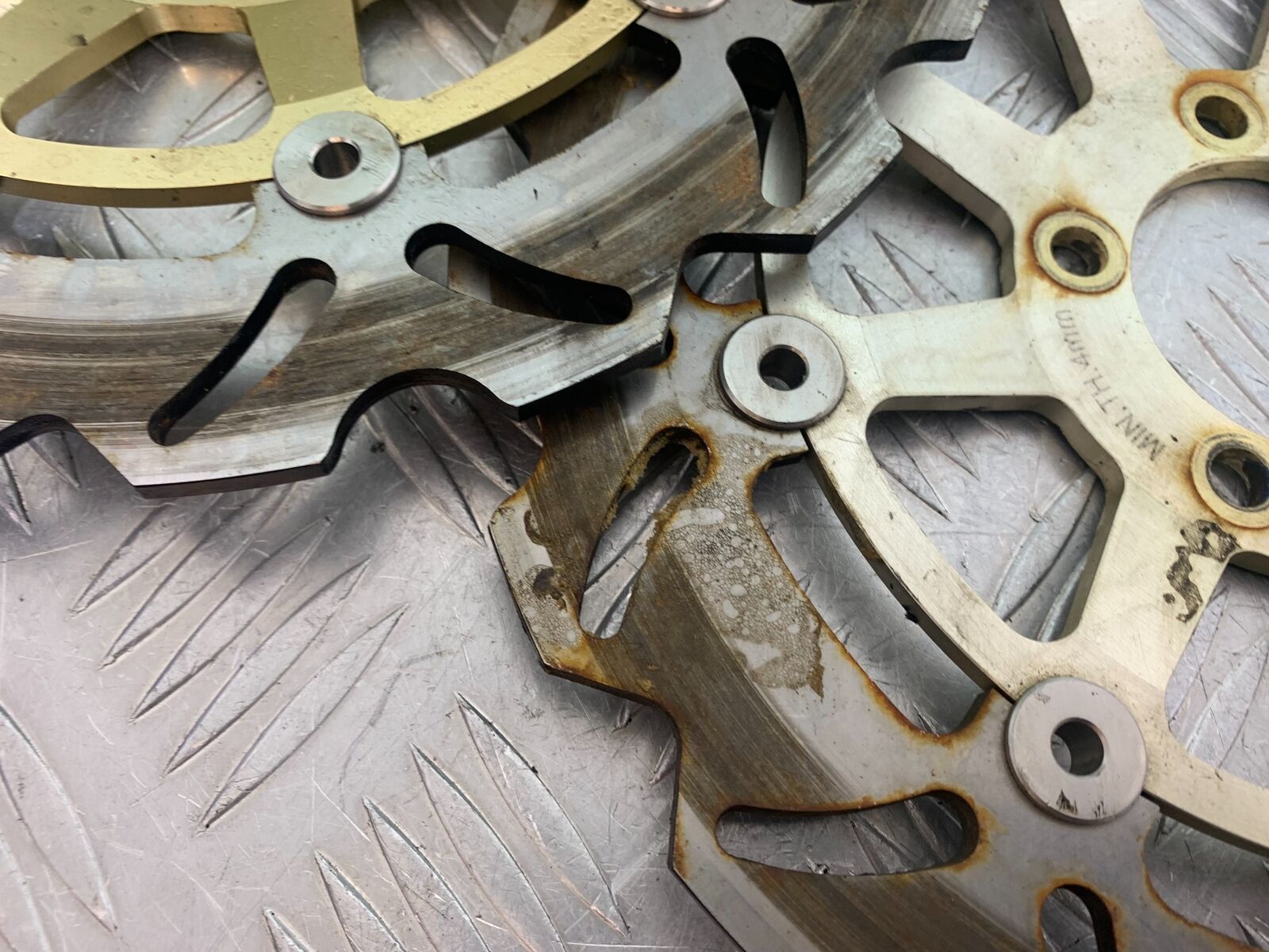 KAWASAKI ZX6R ZX6 J FRONT DISCS  YEAR 2000 (CMB1129)