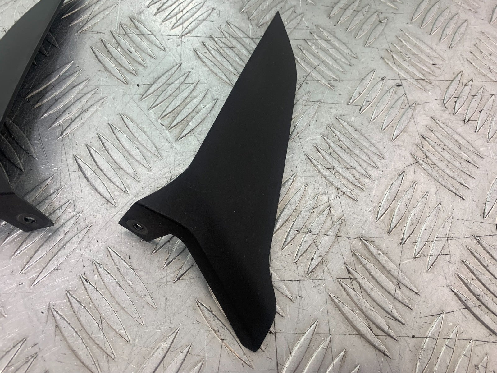 BMW K1300 S K 1300 S LEFT AND RIGHT FAIRING INFILLS YEAR 2009-16 (CMB1216)
