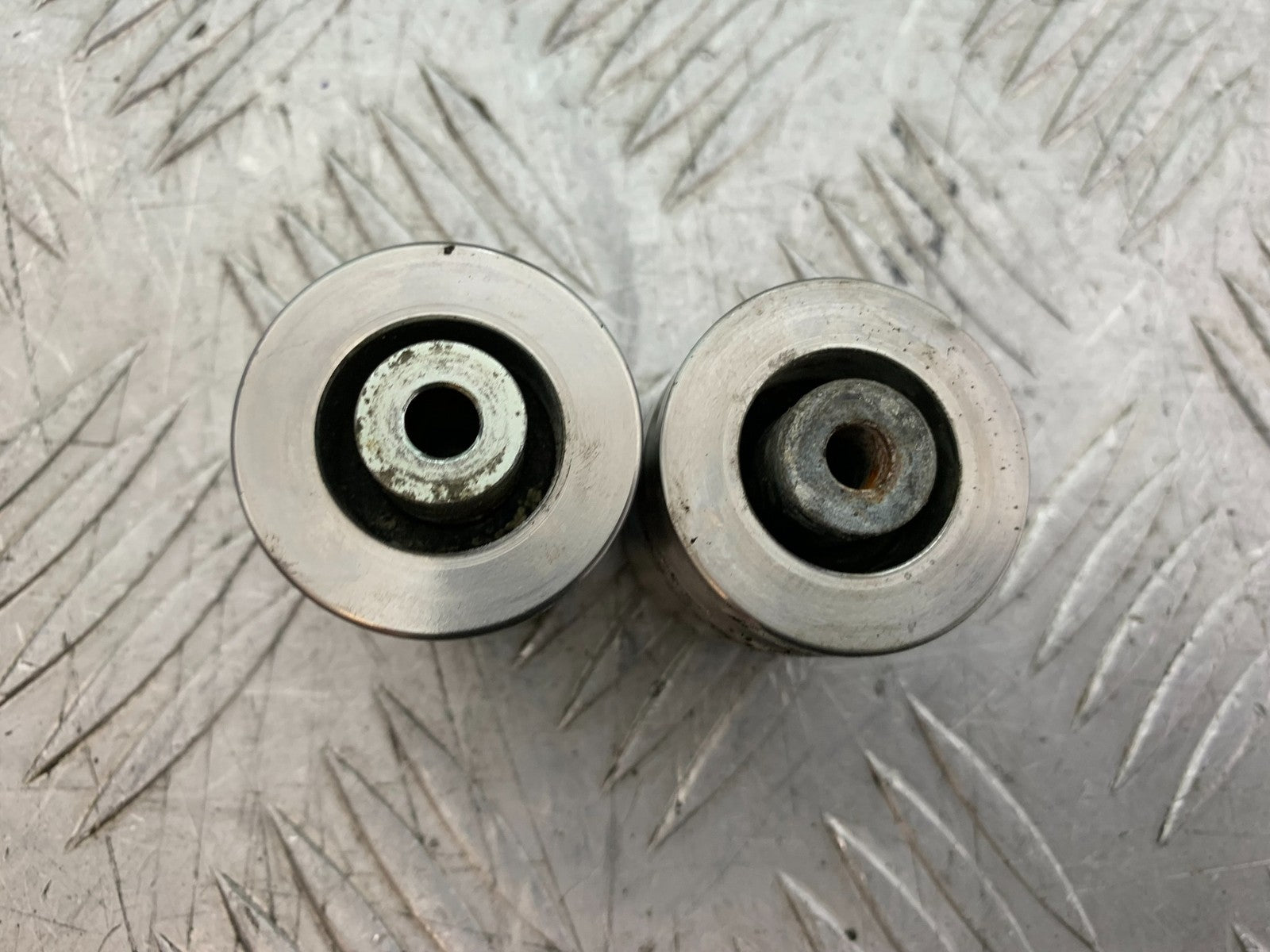 TRIUMPH 955I SPRINT RS BAR END WEIGHTS   YEAR 1999-03 (CMB1313)