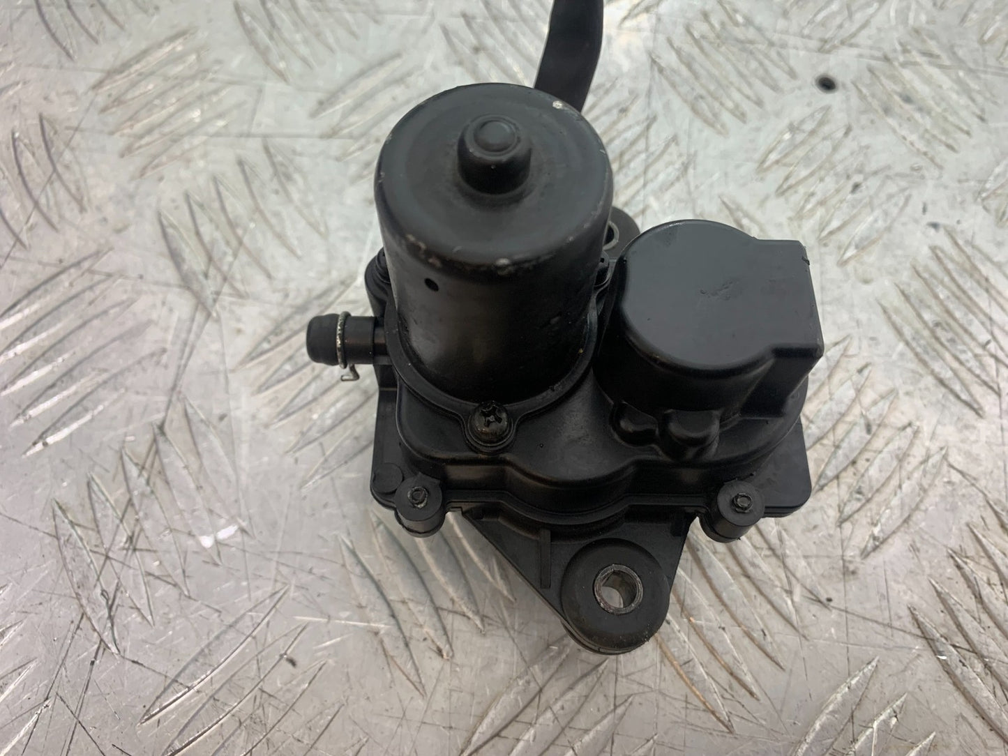 DUCATI 1198 S EXHAUST SERVO MOTOR  YEAR 2009-2011 (CMB1219)