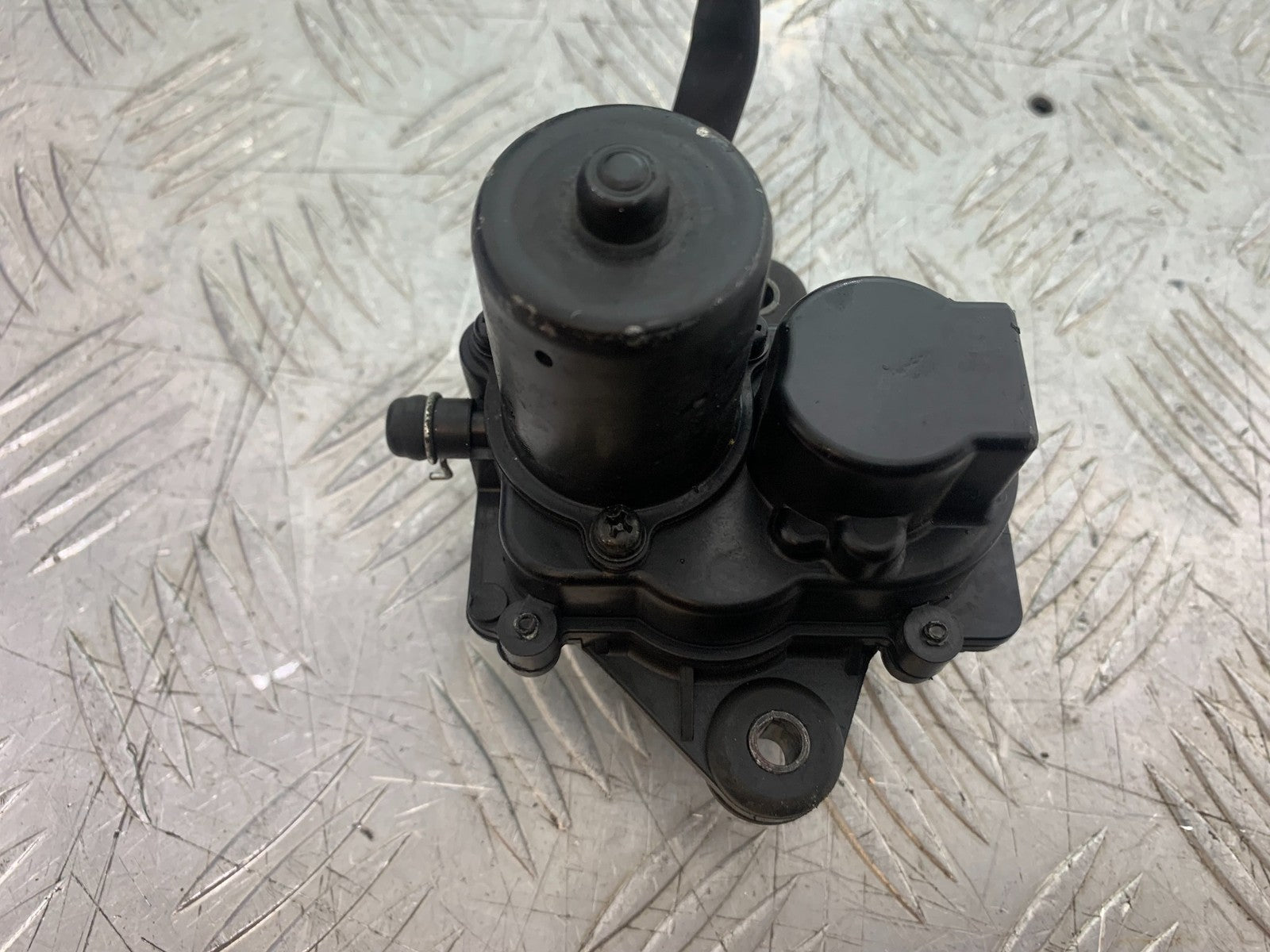 DUCATI 1198 S EXHAUST SERVO MOTOR  YEAR 2009-2011 (CMB1219)