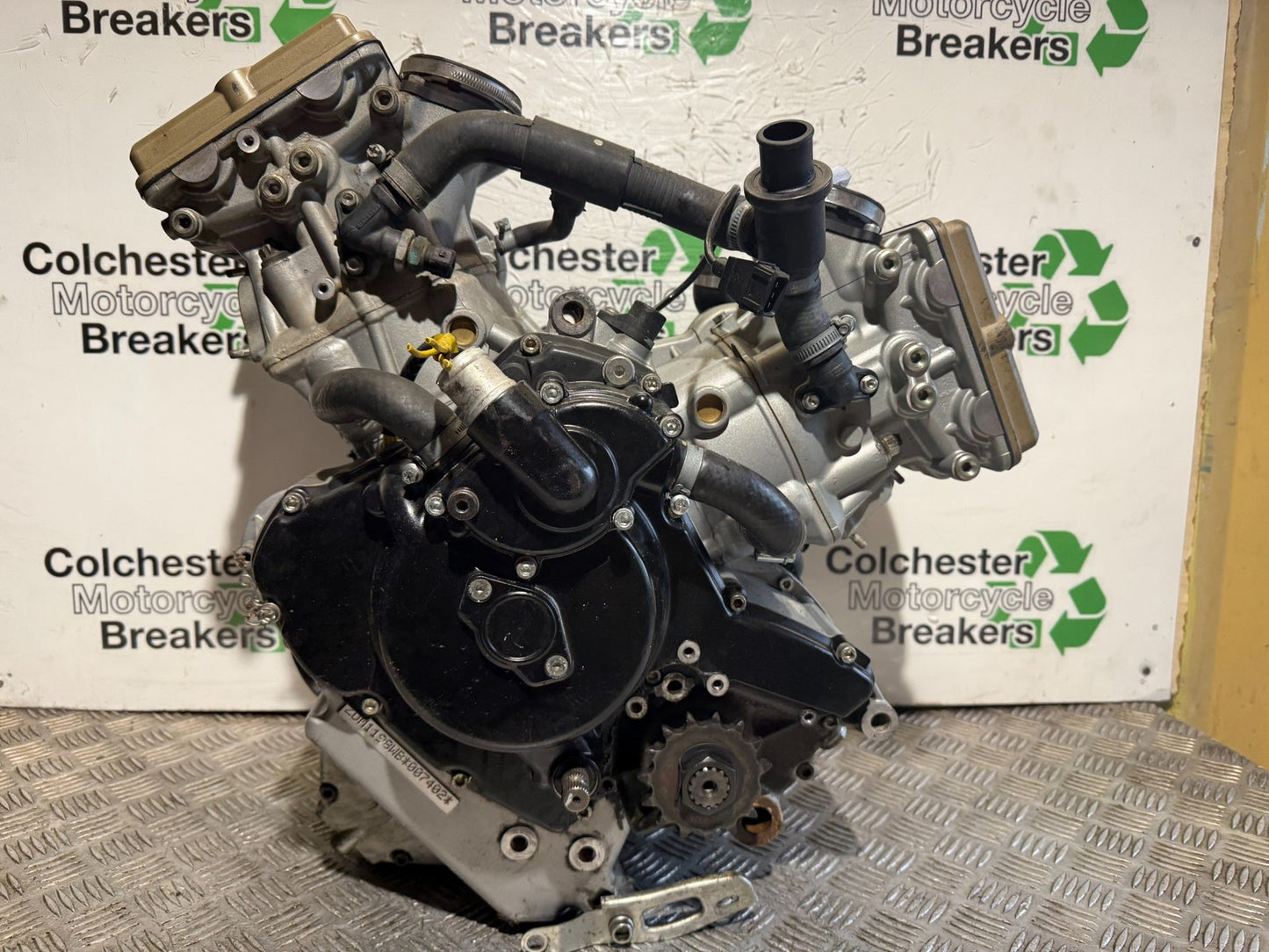DUCATI 1198 S ENGINE YEAR 2009-2011 (CMB1219) - LOW MILES!