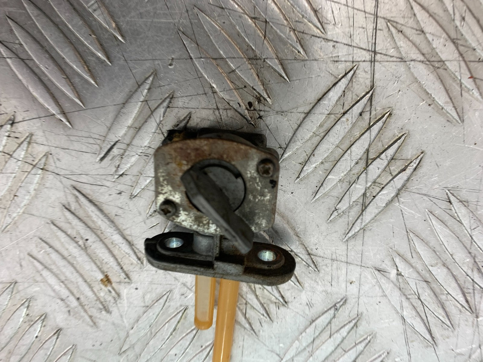 QINGQI QM125 GY-2B PETROL TAP  YEAR 2016 (CMB1228)