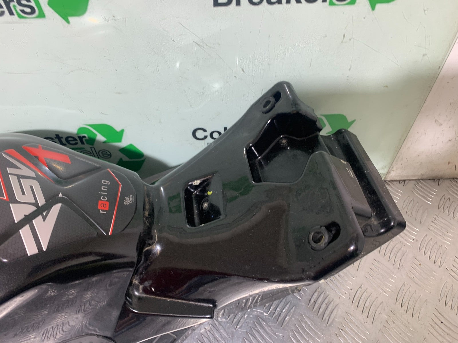 APRILIA RSV4 FACTORY PETROL TANK   YEAR 2009-2012(CMB1224)