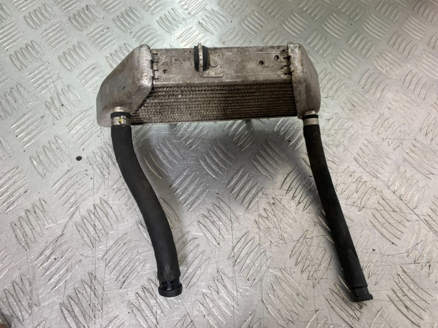 APRILIA TUONO 1000 V4R OIL COOLER  YEAR 2011-13  (CMB1331)