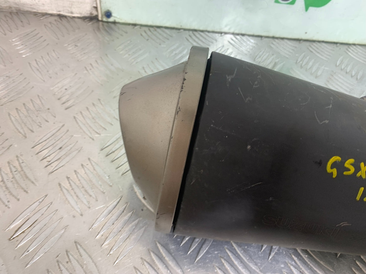 SUZUKI GSXR 125 GSX R125 EXHAUST YEAR 2017