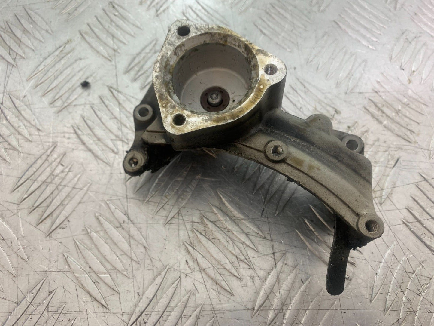 APRILIA SL750 SL 750 SHIVER SLAVE CYLINDER COVER   YEAR 2008-2016 (CMB1242)