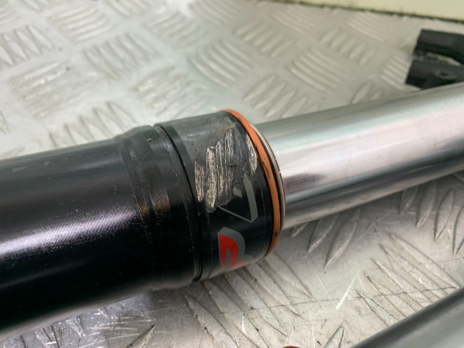 KTM DUKE 125 FORKS YEAR 2017-2022 (CMB1274)