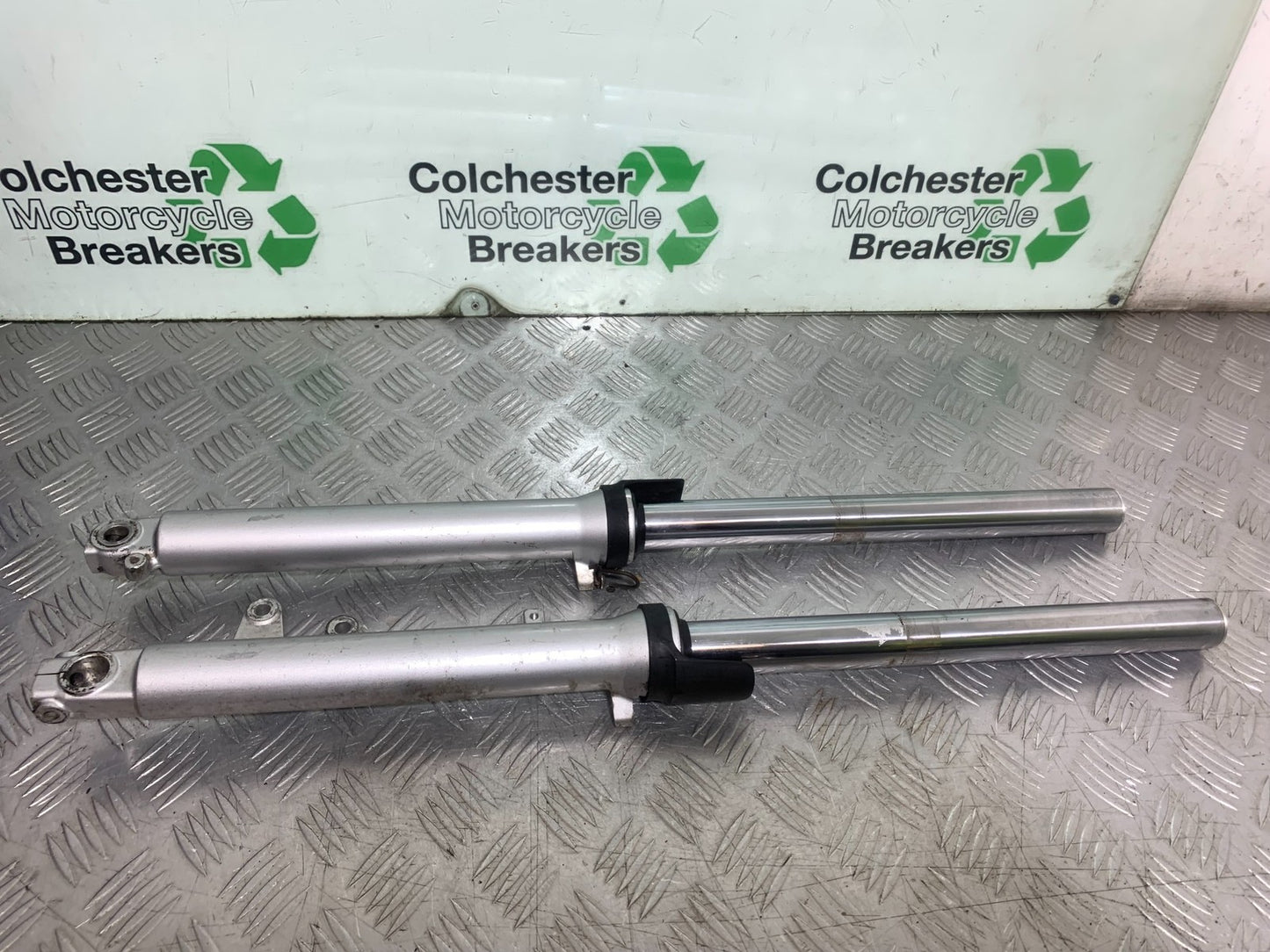 SUZUKI GS500 GS 500 FORKS   YEAR 2001-2008 (CMB1254)