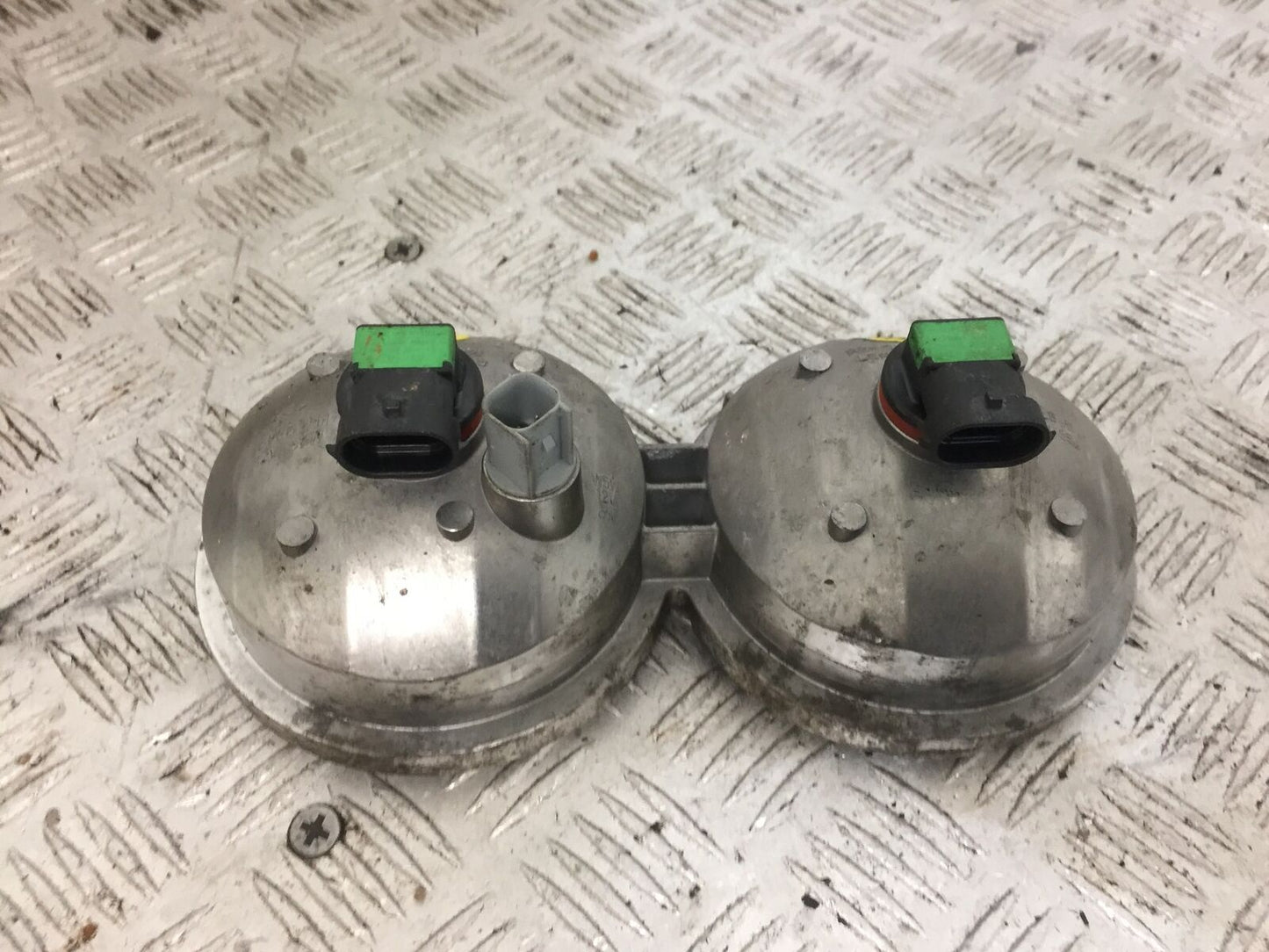 HARLEY DAVIDSON FAT BOB FXDF HEADLIGHTS  YEAR 2009  (STOCK 806)