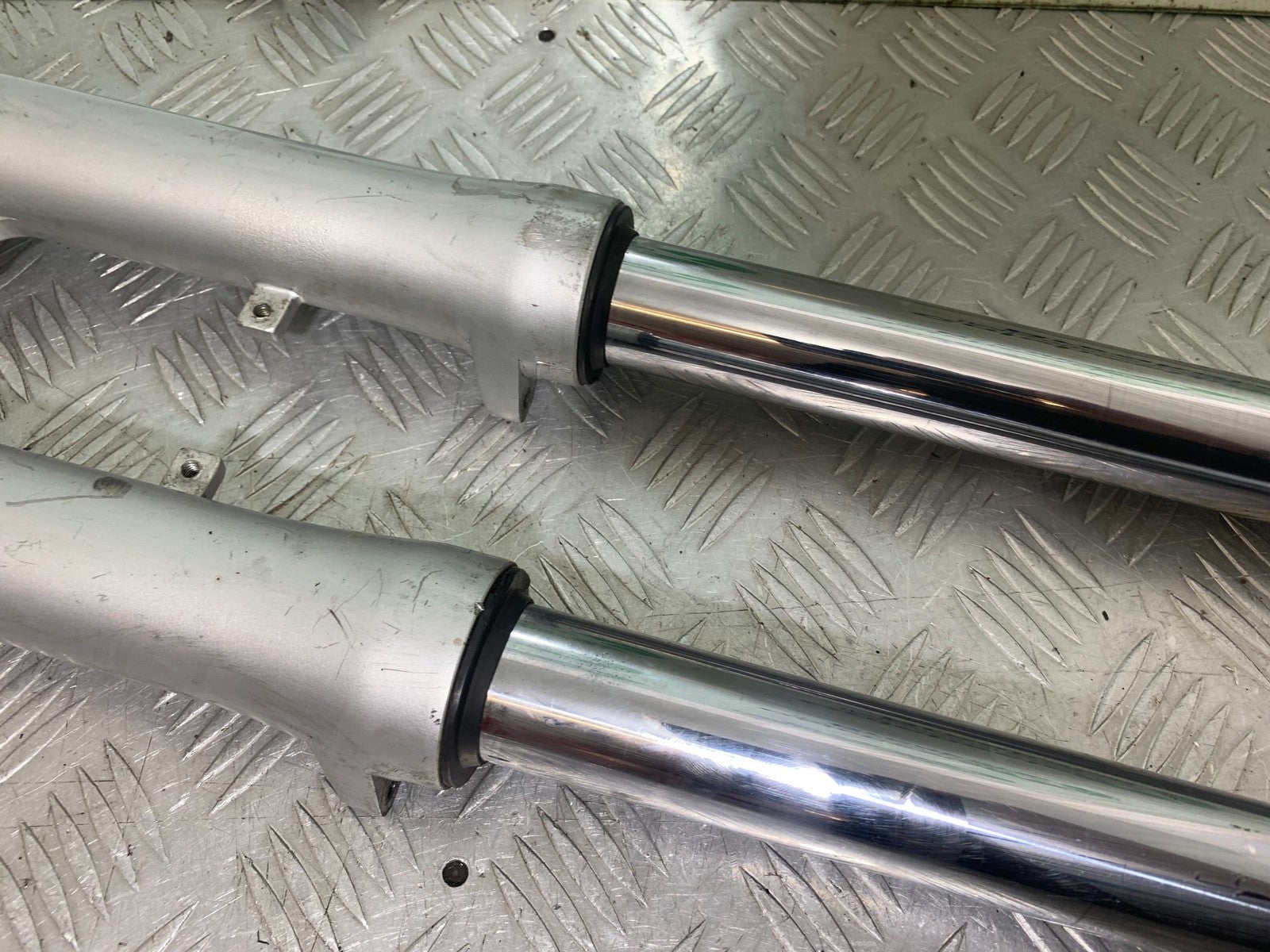 SUZUKI GSX1100 G GSX 1100 G FORKS 1991-1996 (CMB1283)