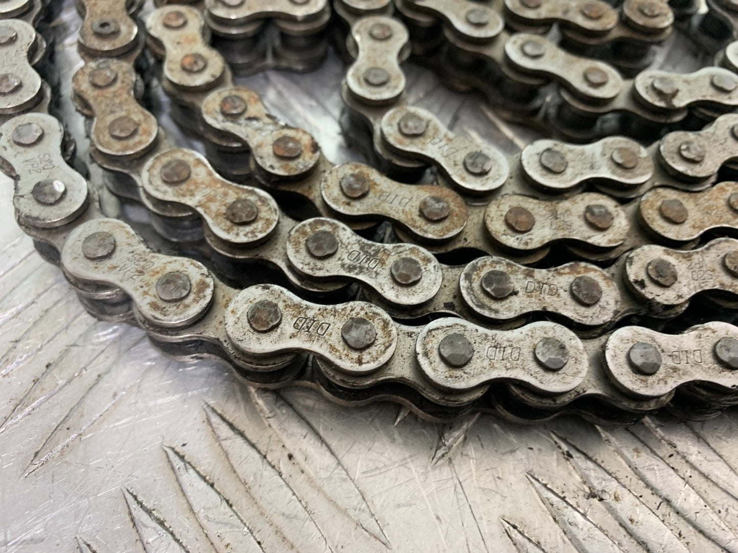 KTM 125 DUKE CHAIN YEAR 2018-2023 (CMB1185)