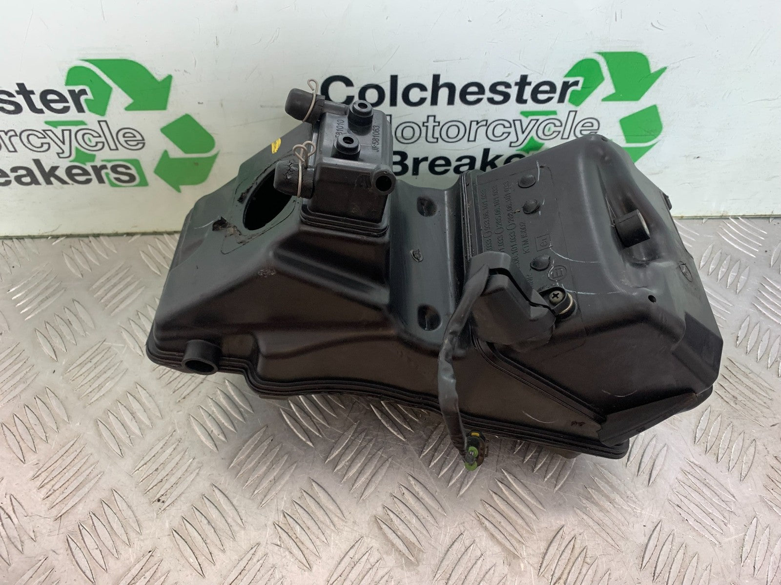 KTM 125 DUKE AIRBOX   YEAR 2018-2023 (CMB1185)