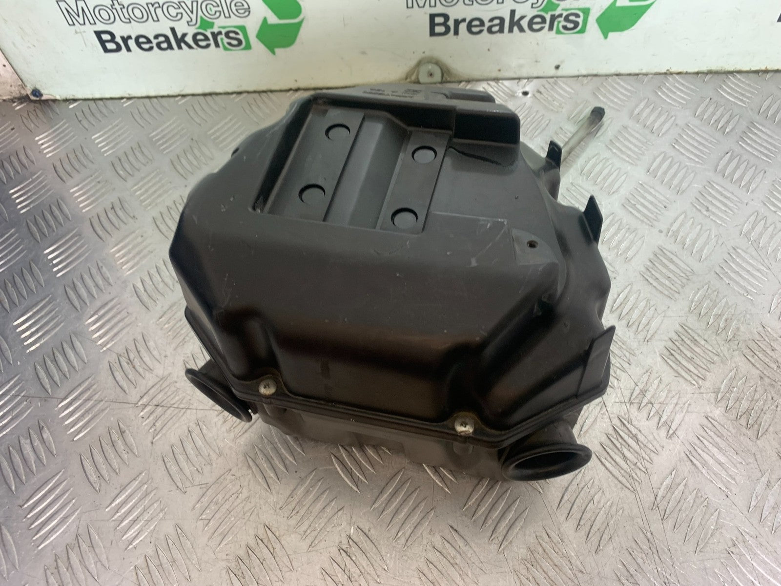 KAWASAKI ER6 N AIRBOX  YEAR 2012-2017 (CMB1324)