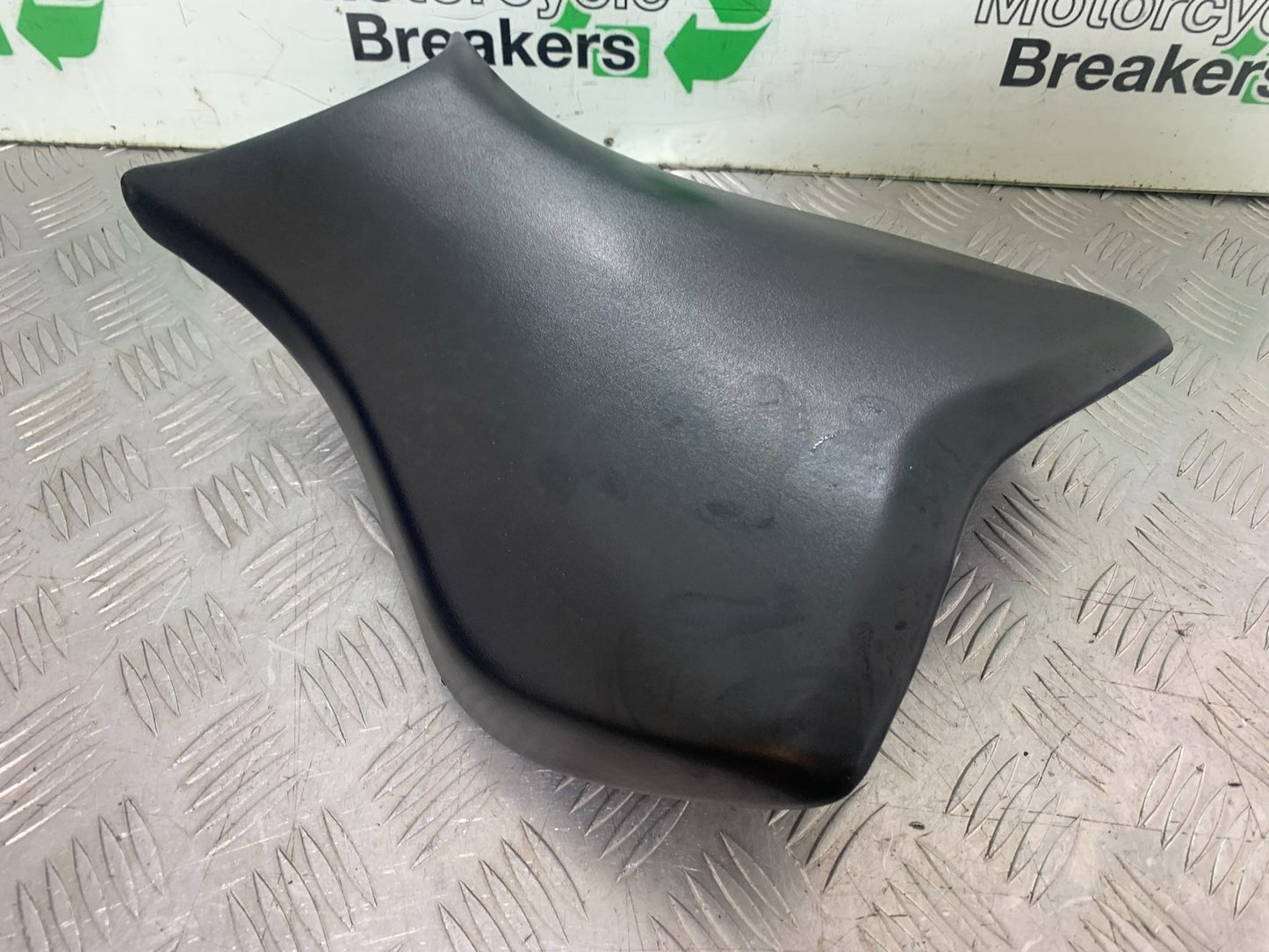 HONDA CBR1000 rr FIREBLADE FRONT SEAT  YEAR 2012-2016 (CMB1198)