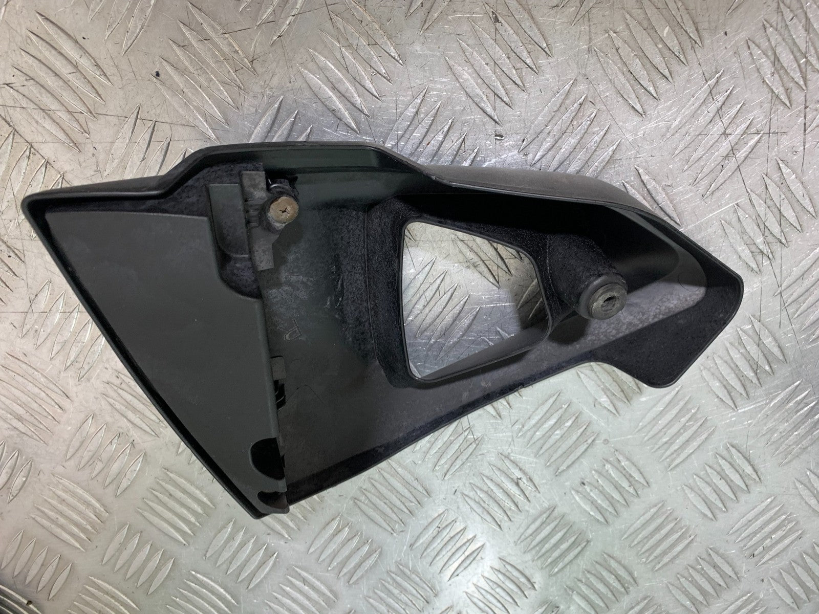SUZUKI DL1000 V-STROM INFILL PANEL  YEAR 2014-2019 (CMB1325)