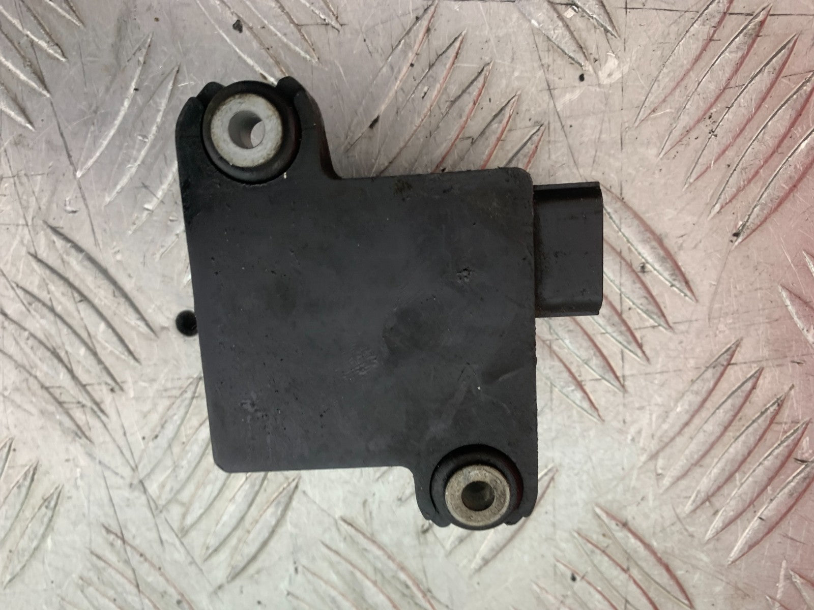 APRILIA TUONO 1000 V4R EXHAUST SERVO MOTOR   YEAR 2011-13  (CMB1331)