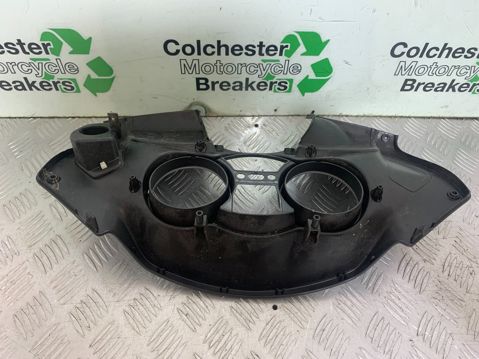 PIAGGIO MP3 250 ie CLOCK SURROUND   YEAR 2007 (CMB1307)