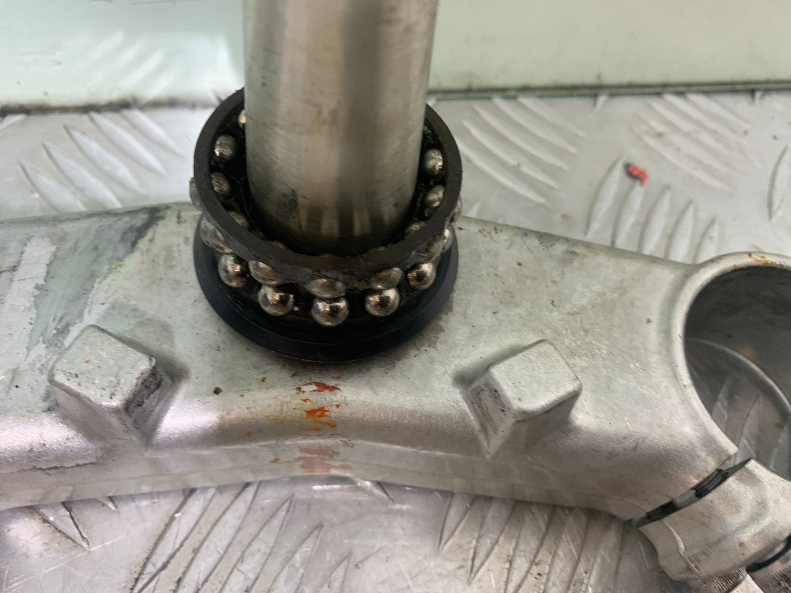 YAMAHA YZF R1 4C8 BOTTOM YOKE   YEAR 2007-2008 (CMB1237)