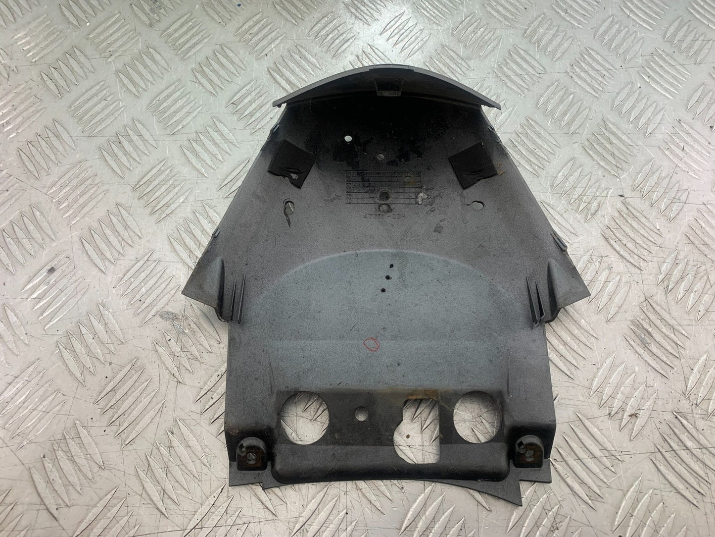 SUZUKI AN 200 UH 200 TAIL PIECE JOINER YEAR 2007-2009 (CMB1256)