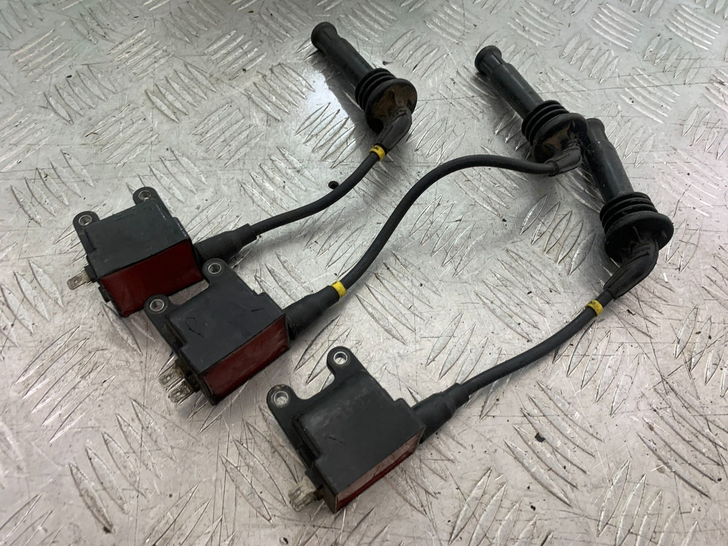 TRIUMPH TROPHY 900 COILS YEAR 1991-95 (CMB1251)
