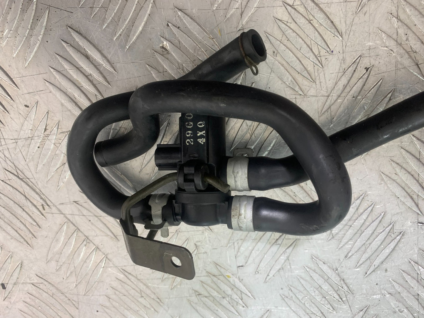 SUZUKI GSXR750 GSXR 750 K4 K5 AIR VALVE  2004-2005 (CMB1319)