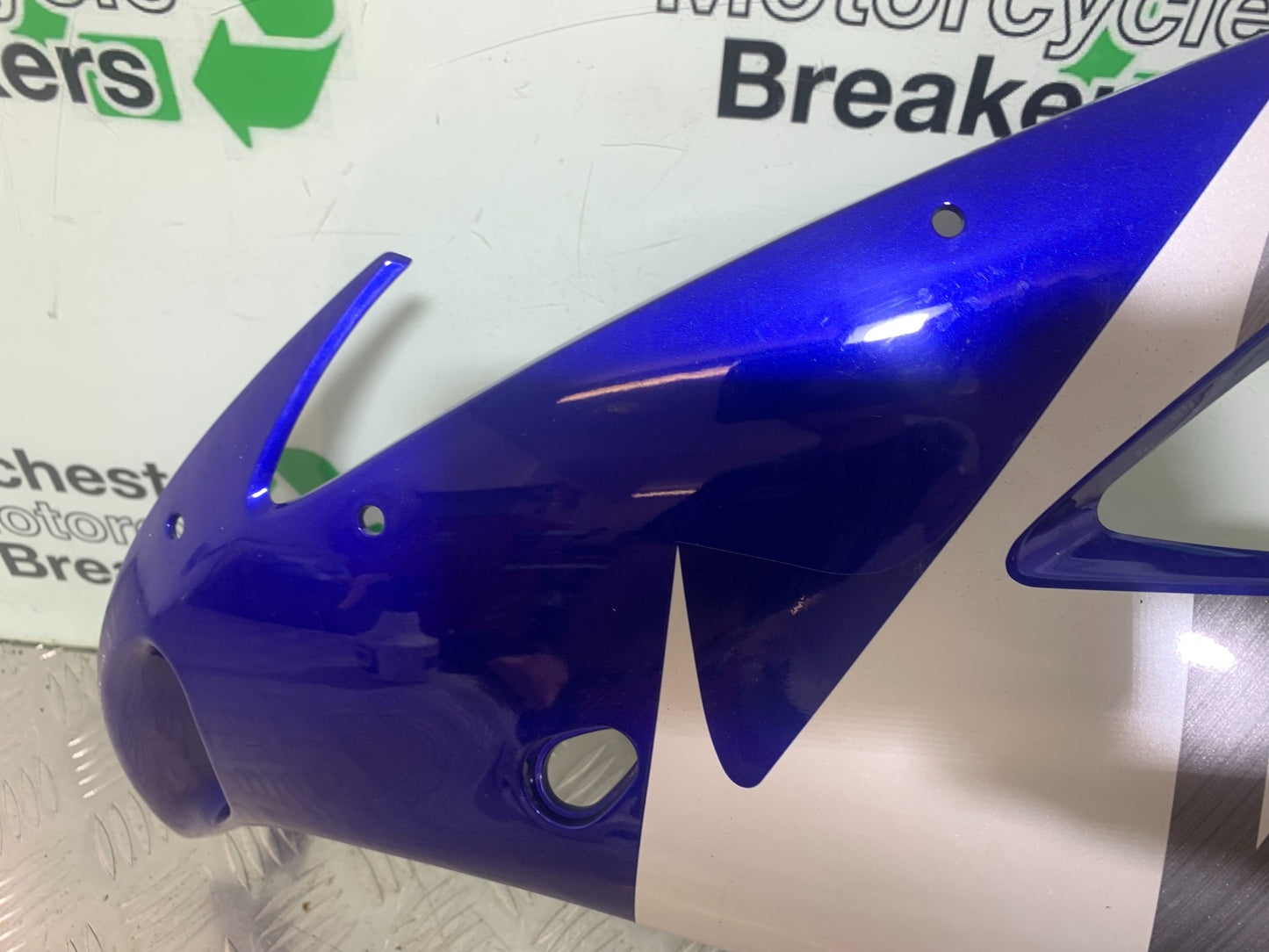 YAMAHA YZF R1 LEFT FAIRING PANEL YEAR 2004-2006 (CMB1155)